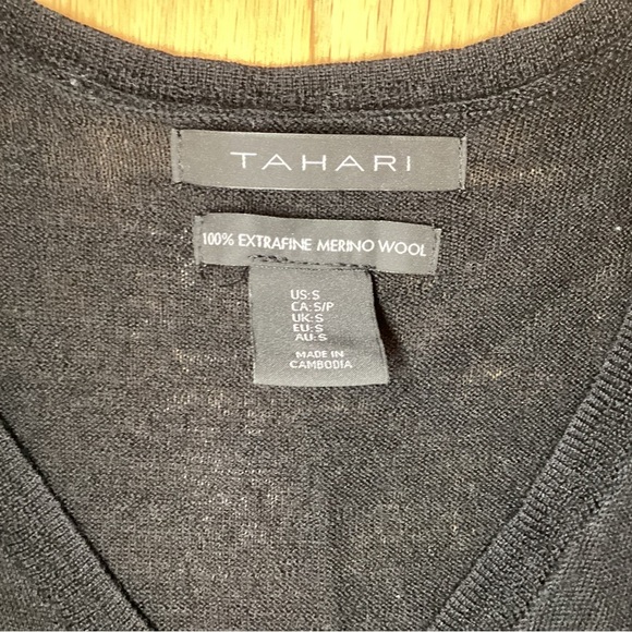 Tahari 100% Fine Merino Wool Sweater, black, Size Small, NWT - Picture 4 of 10